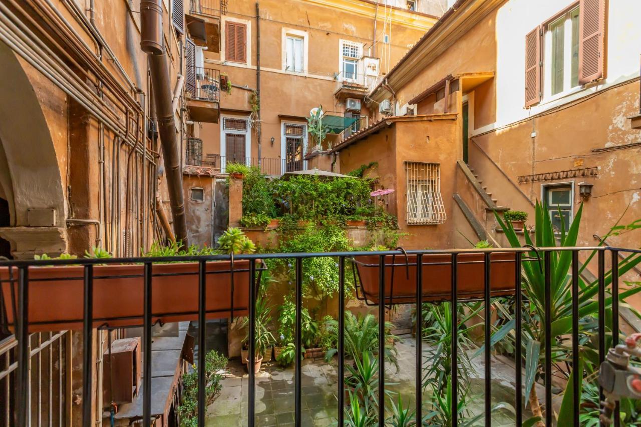 Al Cortile Del Moro Lejlighed Rom Eksteriør billede